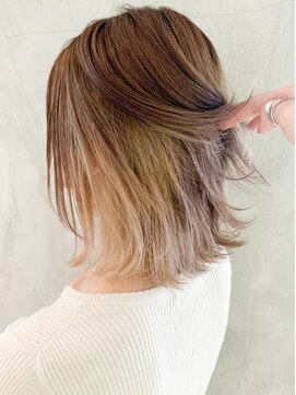 アイティー バイ アルバム 浦和店(IT by ALBUM) インナーピンクホワイト_ココアブラウンセシルカット_ba296321