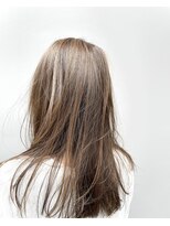 ホーガン(hogan) ローレイヤーなセミロング