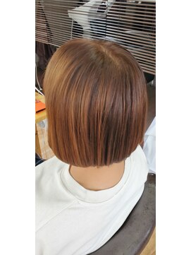 ココペリ 明るめグレイカラー+カット+トリートメント