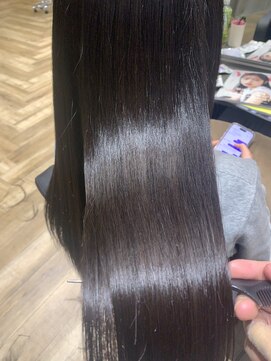 カシータフロル ららぽーと愛知東郷店(Casita flor) サラサラストレート