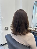 ニル 柏の葉(Nil)&nbsp;ほんのりレイヤー×柔らかベージュ 【 村岡優里子 】