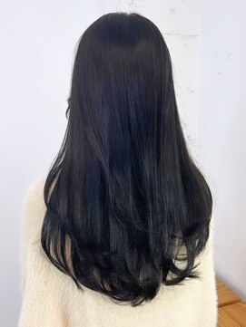 アイティーバイアルバム 藤沢店(IT by ALBUM) アッシュブラックブルーグレージュレイヤーロング美髪_ba492761