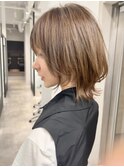 横顔も可愛いミディアムウルフ　ボブウルフ　ウルフカット