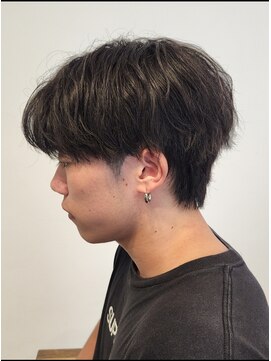 ニアウ 伊勢崎連取店(Niau) センターパートウルフニュアンスパーマ