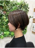 ショートボブ