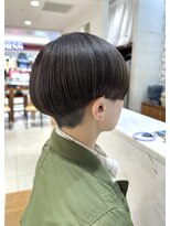 ピークアブー アヴェダ ギンザシックス(PEEK-A-BOO AVEDA GINZASIX) 前下がりマッシュ/ハンサムショート/切りっぱなしショート