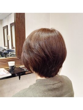 アール 志茂店(R) 【ココアベージュブラウン】で上品で艶のあるカラー♪