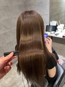 ホワイト 札幌大通店(WHITE) オイルストレート