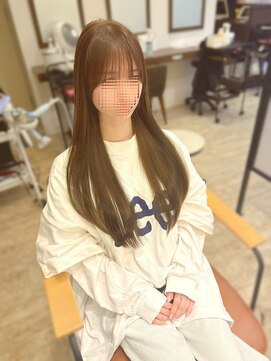 マーリャヘアー(mallia hair) レイヤースタイルレイヤーカットロングレイヤー小顔スタイル