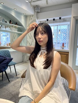 ロンド シャルム 吉祥寺(Lond charme) オリーブグレー/韓国風巻き/レイヤーカット/髪質改善/縮毛矯正