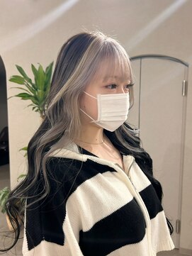 フェイスフレーミングカラー