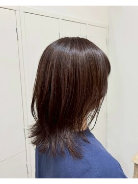 ロッカ(ROCCA) 動きのあるレイヤーミディアム