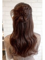 アフィナー(Afinar) 【横浜/横浜駅】レイヤーカット/髪質改善/ダブルカラー/エクステ