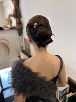 アレッタ(ALETTA) カチモリツインシニヨン