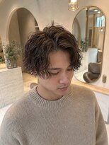 カラン エ ノエル(Calin et Noel)&nbsp;センターパートニュアンスパーマ毛流れショート束感ヘア