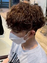 ラヴィズム バイ フィフス 新潟駅前店(LUVISM by fifth)&nbsp;新潟駅メンズカットメンズパーマ波巻きスパイラルパーマフェード