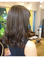 ウノプリール 京橋店(uno pulir) カーキグレージュ