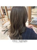 オリーブハイライト