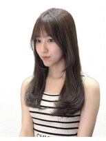 ワン バイ ジエクト(One by The Ect)&nbsp;【レイヤーロング】オリーブグレージュアッシュカラー