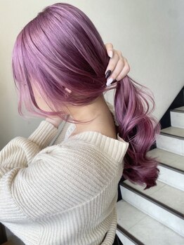 ピヌ(pinue)の写真/20代女性に人気のprivate salon【透明感×抜け感】ブリーチ＋追いブリーチ＋オンカラー¥16500