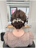 ミディアムヘアのゆるふわアップ【清板】