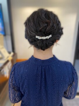 ルーウィン(LE WIN) ボブの方必見!まとめ髪シニヨンスタイル!