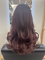 リュクスバトーバイトリコ 船橋南口店(Luxe BATEAU by tricot) ピンクブラウンカラー