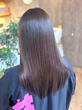 スカイ(SKY) 透明感カラー/髪質改善/縮毛矯正/韓国風レイヤーカット