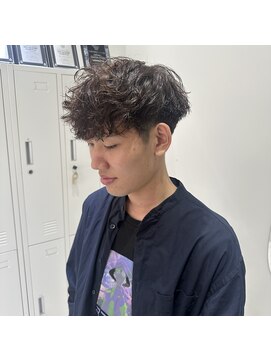 ジーナ 博多筑紫口(Zina) メンズパーマ×スペインカール【福田れん】