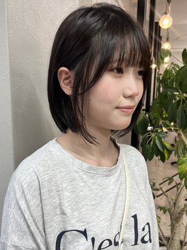 ダイアモンドリリーキートス(Diamond Lily kiitos) ミディアムヘア/暗めカラー/グランマッシュ/一宮/レイヤー