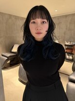 ハウ 心斎橋(how)&nbsp;冬カラーインナーカラー◎韓国レイヤーくびれブルーブラック