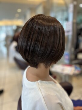 サロン ド ジュン アールグレイ高崎 ショートボブ