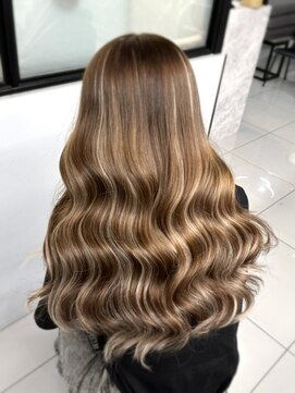 ラピス 大阪アメ村店(Lapis) エクステハイライト