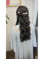 リール(THE RIRE.) *THERIRE. 結婚式お呼ばれ×ハーフアップアレンジ*
