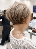 シアーベージュコンパクトショート