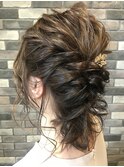 ローダウンポニーテール☆ゆるふわ