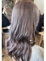 フィル(fil)&nbsp;ラベージュカラー