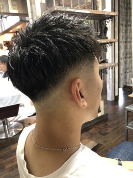 ヘアー クリエイト カルバリ(HAIR CREATE Calbari) フェードスタイル