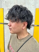 ヒュイル バイ ニアウ(Hwyl by Niau)&nbsp;メンズマッシュウルフパーマスパイラルパーマニュアンスパーマ