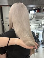 ロウル 渋谷(LOWRL)&nbsp;ホワイトグレージュ/ケアブリーチ/水素トリートメント