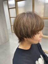 アレクサ 保谷(ALEXA)&nbsp;マッシュショート　ウルフ　ワンブリーチ　ラテブラウン