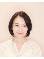 アンベリールフルー(EMBELLIR fleur) ストレートボブ　3０代４０代５０代　表参道
