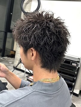 イーラ(era) スパイキーショートパーマ/メンズ/刈り上げ/眉毛/ツイスト