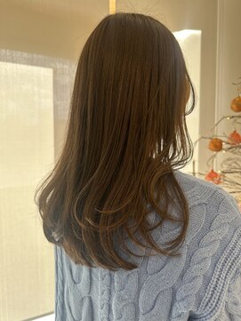 アンベリール(Embellir) 透明感カラー×イヤリングカラー