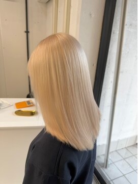 セレーネヘアー キョウト(Selene hair KYOTO) 抜きっぱなしブロンド