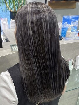 シャルムバイケンジ(Charm.by KENJE) 暗めカラーグランマッシュデザインカラー髪質改善20代30代有楽町