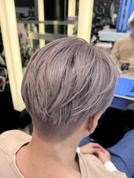 エアー 銀座タワー(AIR) メンズカット/ハイトーンカラー/ブリーチ/ピンク/ホワイト