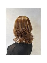 アース オーセンティック 越谷レイクタウン店(EARTH Authentic)&nbsp;越谷白髪、色落ち明るめブラウンハイライトでチェンジ