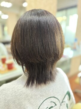 アークスヘアー 20代30代大人可愛い小顔ボブ丸みショートウルフカット