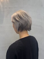 ジュネス 奈良橿原(Jeunesse)&nbsp;【ショートデザインカラー：ホワイトシルバー×ブラック】